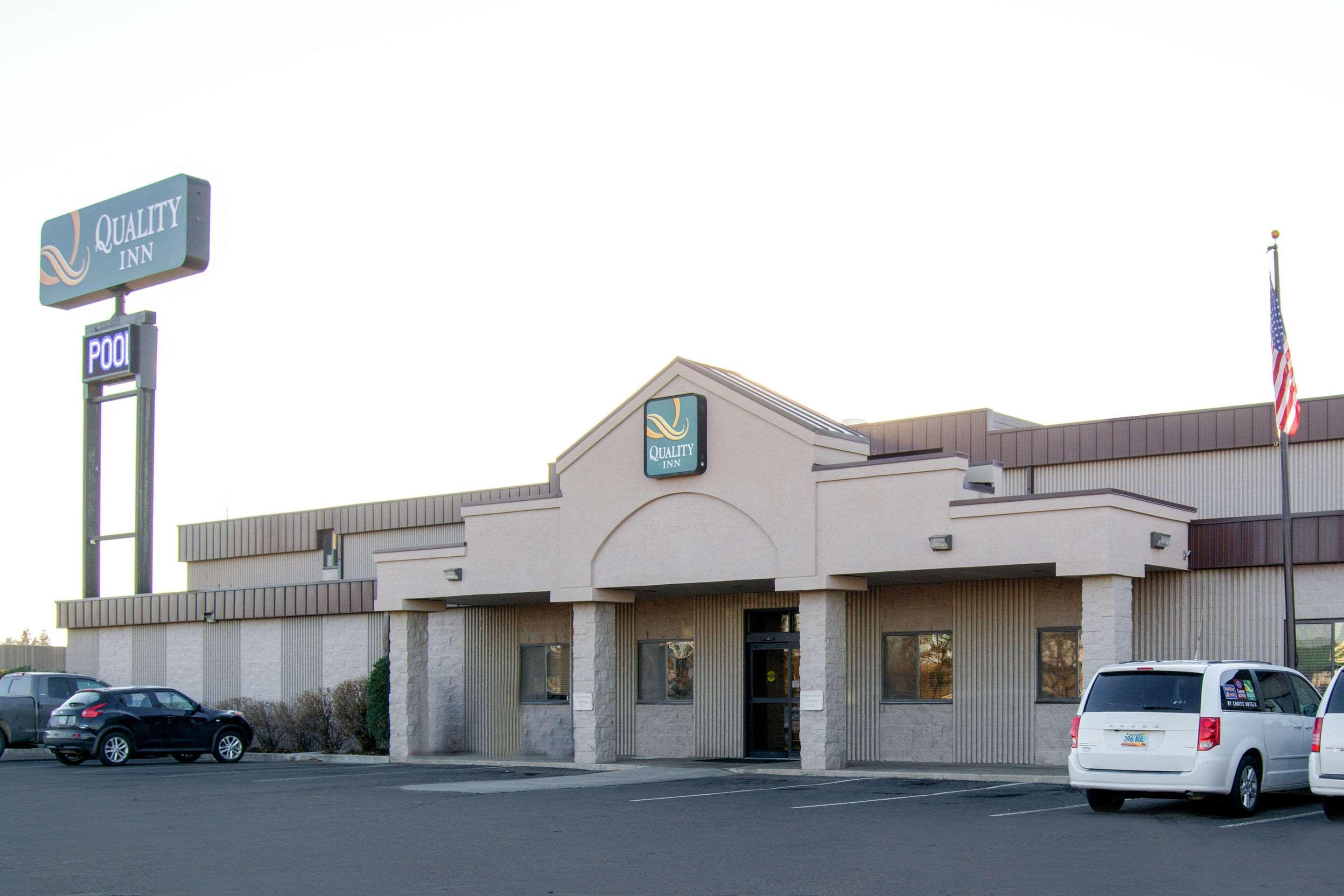 Quality Inn Bismarck I-94 Exterior foto